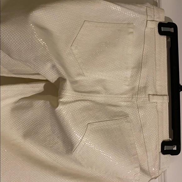 Jeans - Picture 4 of 5